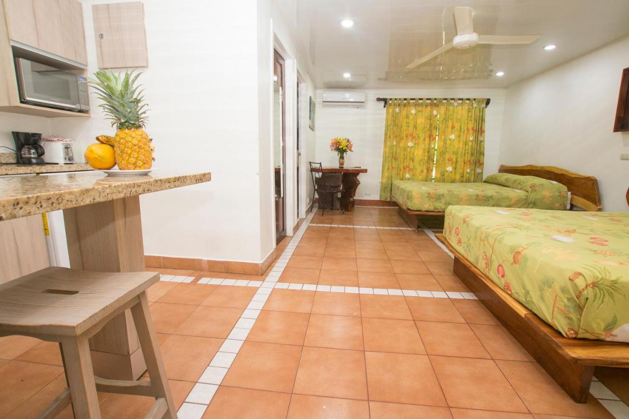 Waterfront Hotel Verde Mar Manuel Antonio Buitenkant foto