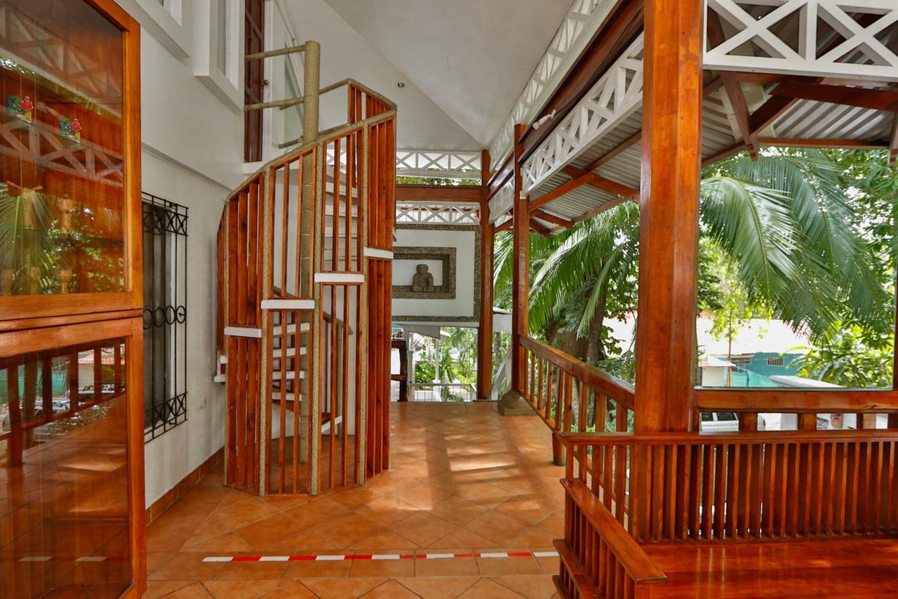 Waterfront Hotel Verde Mar Manuel Antonio Buitenkant foto