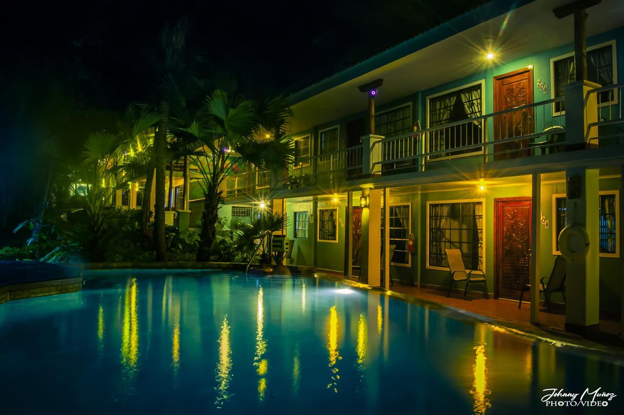 Waterfront Hotel Verde Mar Manuel Antonio Buitenkant foto